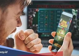 Cara Menghadapi Suami Yang Suka Judi Slot Online